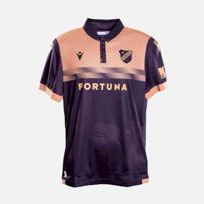 3918-dres-macron-cerny-novy-2-uv